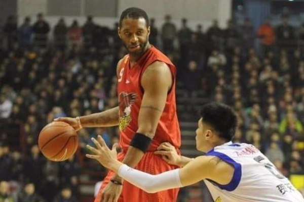 CBA歷史上哪位外援給中國球隊(duì)帶來最大幫助？